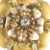 Broche de pecho de oro montado con diamantes - Imagen 2