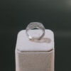 Sortija de oro blanco con diamantes - Imagen 3