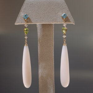 Pendientes en oro y coral con diamantes