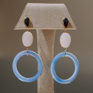 Pendientes de oro con zafiros y ágatas