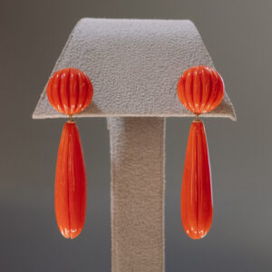 Pendientes de coral en oro