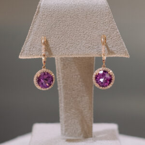 Pendientes de oro rosa con diamantes y amatista